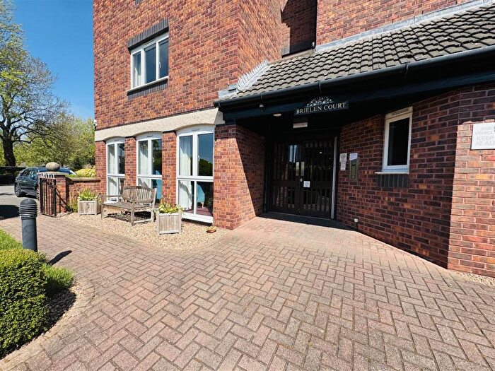 1 Bedroom Apartment For Sale In Brielen Court, Radcliffe-On-Trent, Nottingham, NG12