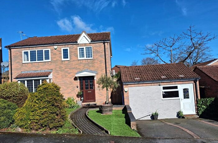 4 Bedroom Detached House For Sale In Limecroft View, Wingerworth, Chesterfield, S42