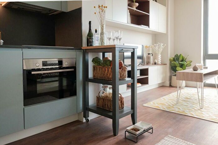 1 Bedroom Apartment To Rent In Victoria Way, Woking, Surrey, GU21