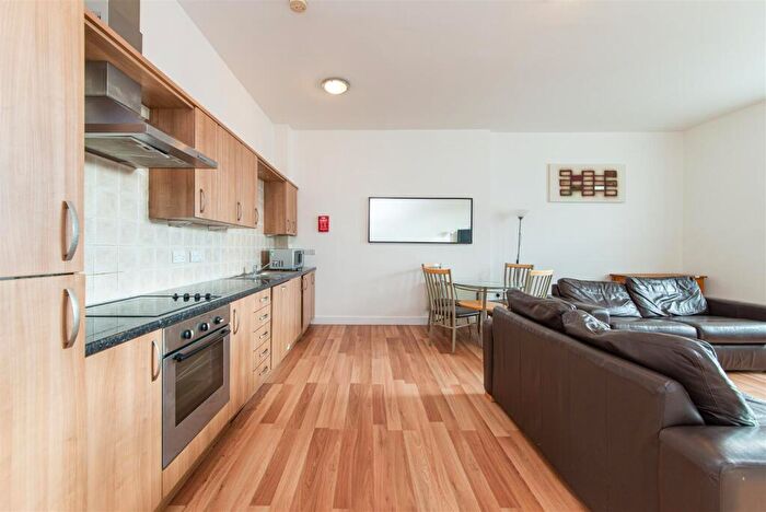 2 Bedroom Apartment To Rent In City Apartments, Northumberland Street, Newcastle Upon Tyne, NE1