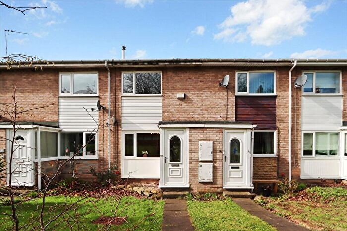 2 Bedroom Terraced House For Sale In Westwood View, Ryton, Tyne And Wear, NE40