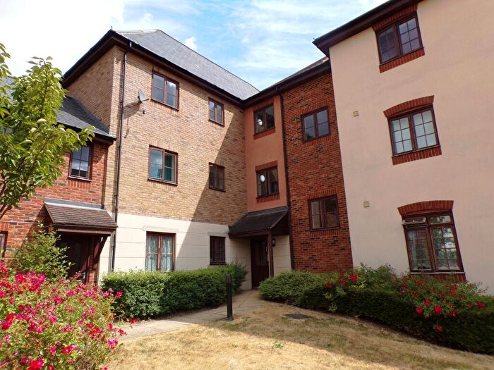 2 Bedroom Apartment To Rent In Monkston, Milton Keynes, MK10