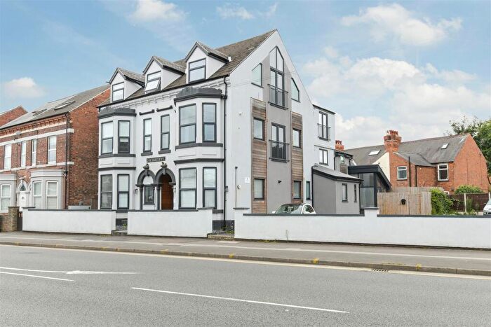 2 Bedroom Apartment For Sale In Radcliffe Road, West Bridgford, NG2