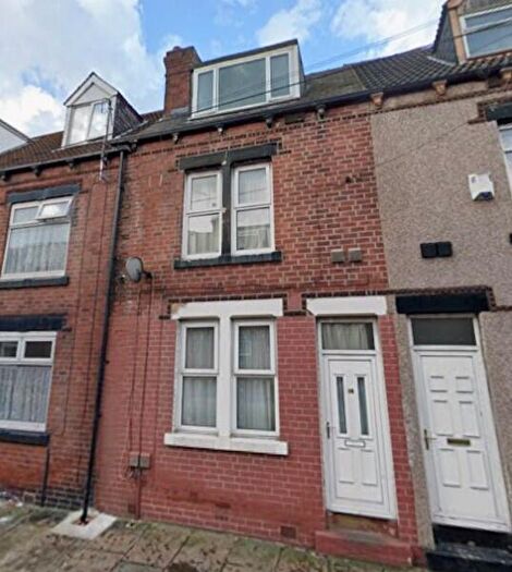 2 Bedroom Terraced House For Sale In Dawlish Avenue, East End Park, LS9