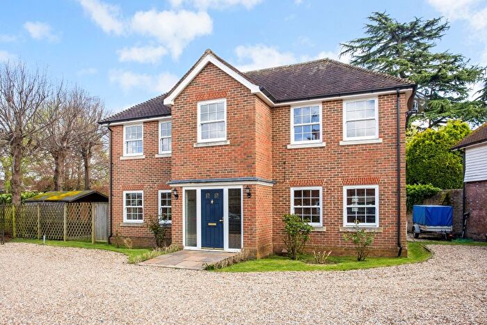 5 Bedroom Detached House To Rent In North Parade, Horsham, RH12