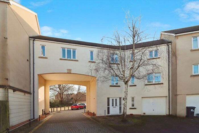 4 Bedroom Terraced House For Sale In Jekyll Close, Stoke Park, Bristol, BS16