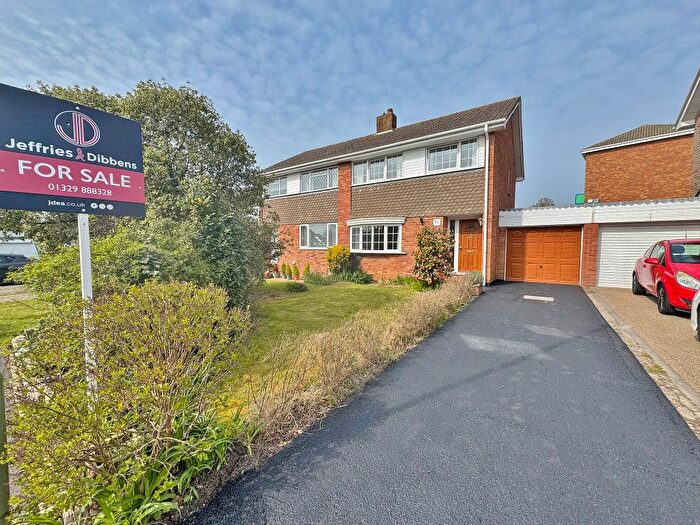 3 Bedroom Semi Detached House For Sale In Neptune Road, Fareham, PO15