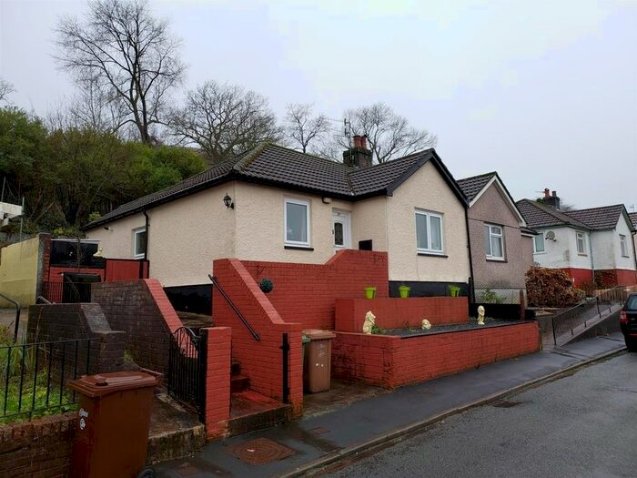 2 Bedroom Bungalow To Rent In Cefn Ilan Road, Abertridwr, Caerphilly, CF83