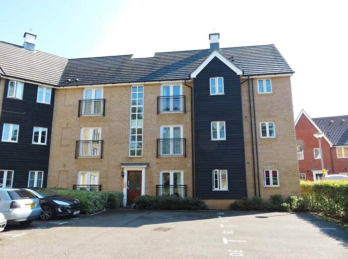 2 Bedroom Apartment For Sale In Thyme Close, Red Lodge, IP28
