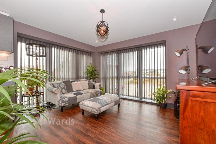 2 Bedroom Apartment For Sale In Spindle Close, Hawkinge, Folkestone, Kent, CT18