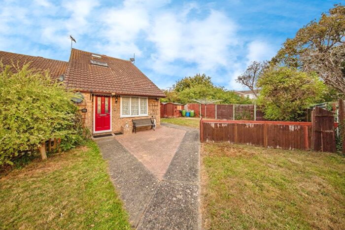 1 Bedroom Semi-detached House For Sale In Peter Bruff Avenue, Clacton-On-Sea, CO16
