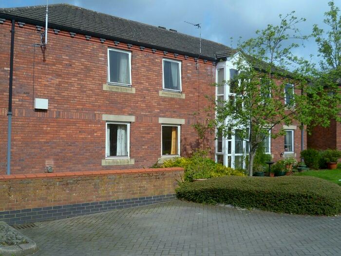1 Bedroom Flat To Rent In First Floor Flat, Rose Court, South Street, Carlisle, Cumbria, CA1