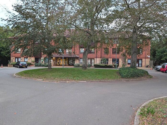 1 Bedroom Apartment For Sale In Eastfield Road, Peterborough, Cambridgeshire, PE1