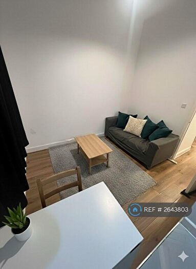 1 Bedroom Flat To Rent In Eglinton Hill, London, SE18