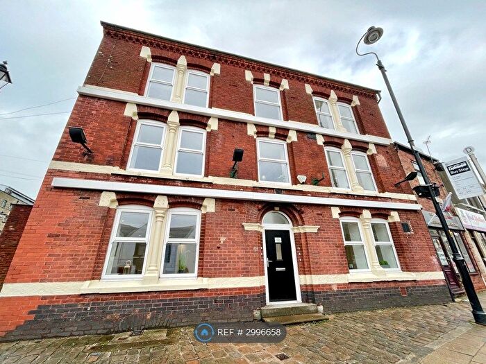 1 Bedroom Flat To Rent In High St, Oldham, OL4