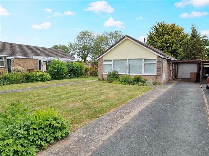 2 Bedroom Detached Bungalow For Sale In Millview Road, Heckington, NG34