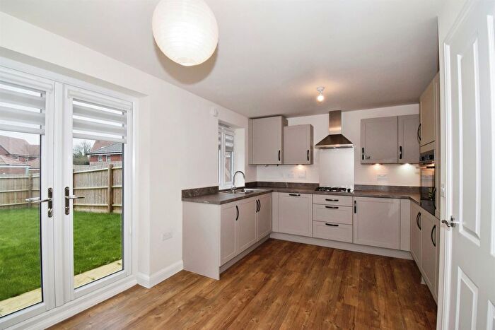 3 Bedroom End Of Terrace House For Sale In Mould Pen, Wigston, LE18