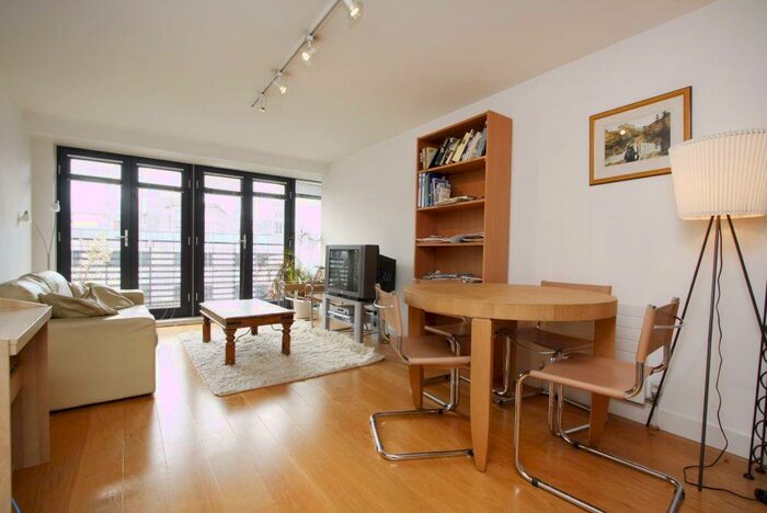 1 Bedroom Apartment To Rent In Turnmill Street, EC1M