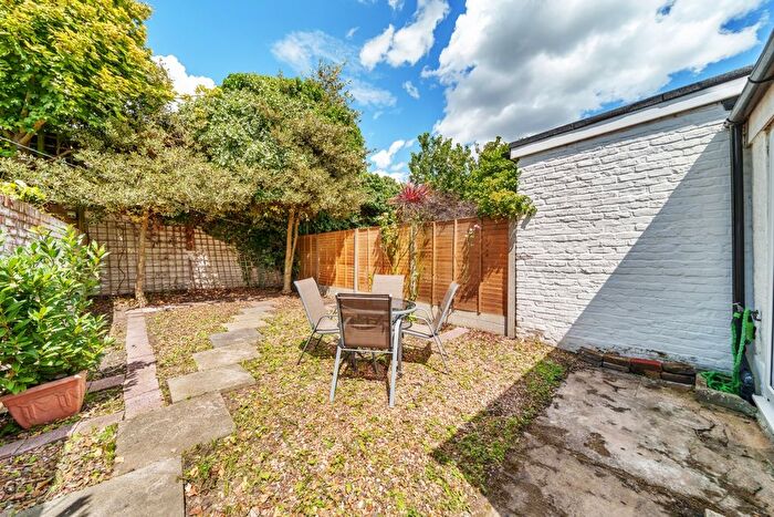 3 Bedroom Detached House To Rent In Waldeck Road, London, W4