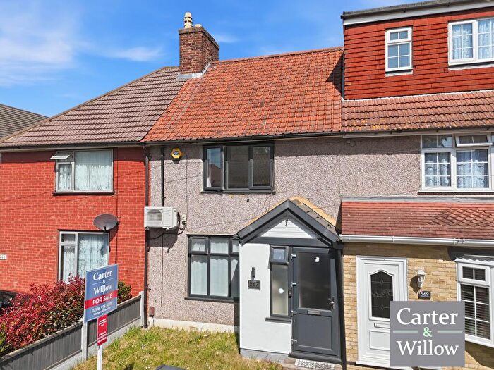 2 Bedroom Terraced House For Sale In Becontree Avenue, Dagenham, RM8