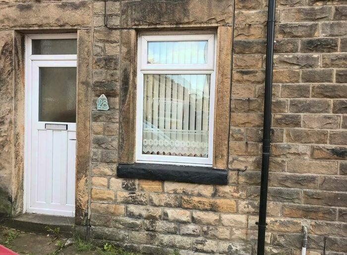 2 Bedroom House To Rent In Eastham Street, Lancaster, LA1
