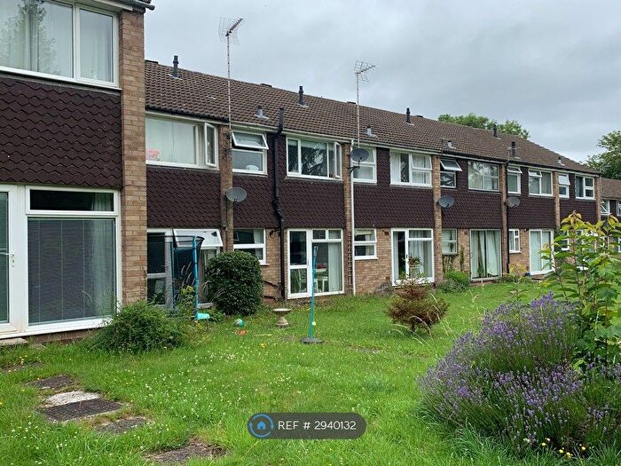 2 Bedroom Terraced House To Rent In Grange Gardens, Bedford, MK44