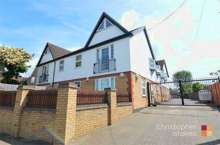 2 Bedroom Flat To Rent In 4 Flamstead End Road, Cheshunt, Hertfordshire, EN8
