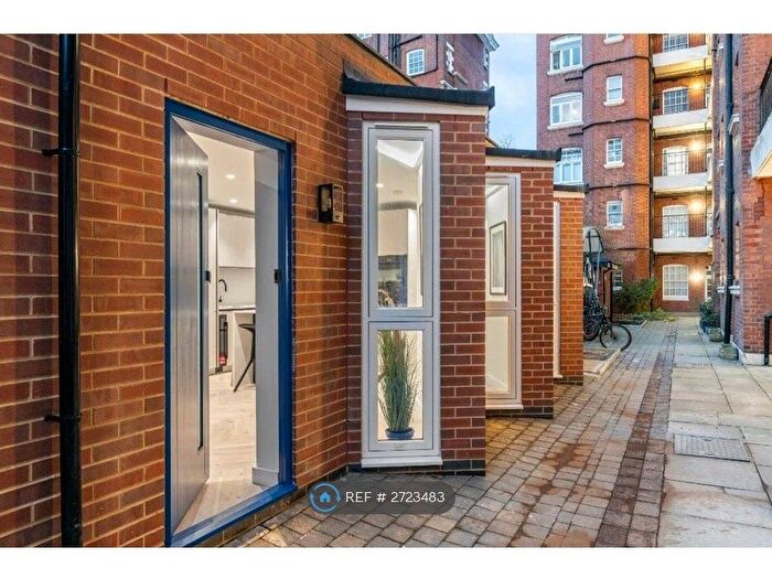 2 Bedroom Bungalow To Rent In Grove End House, London, NW8