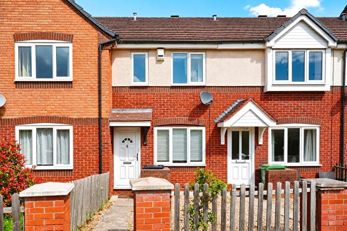 2 Bedroom Detached House For Sale In Debdale Avenue, Lyppard Woodgreen, Worcester, Worcestershire, WR4