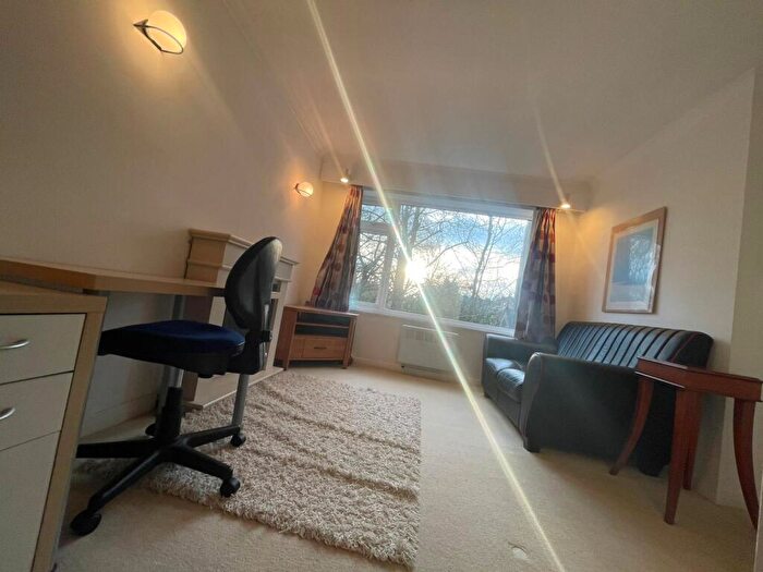 1 Bedroom Apartment To Rent In Beech Court, Beech Hill Road, Sheffield, S10