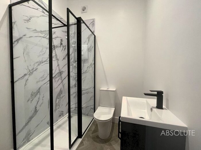 1 Bedroom Flat To Rent In Abbey Road, Torquay, TQ2