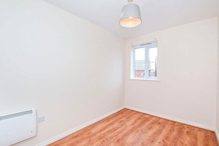 2 Bedroom Apartment To Rent In Kenneth Close, Prescot, Merseyside, L34