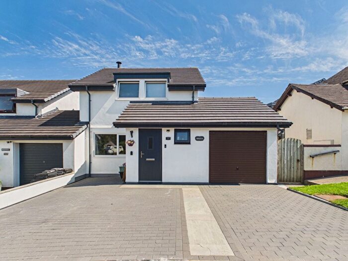 3 Bedroom Link Detached House For Sale In Manor Park, Bradworthy, EX22