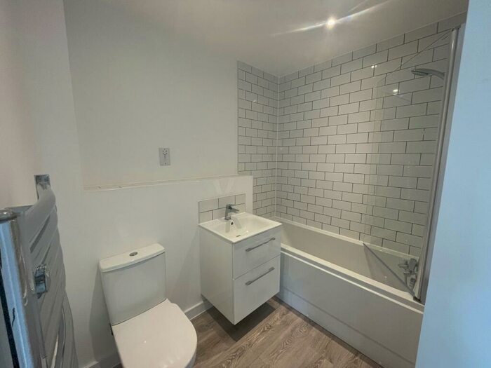 2 Bedroom Apartment To Rent In Erasmus Drive, Derby, DE1