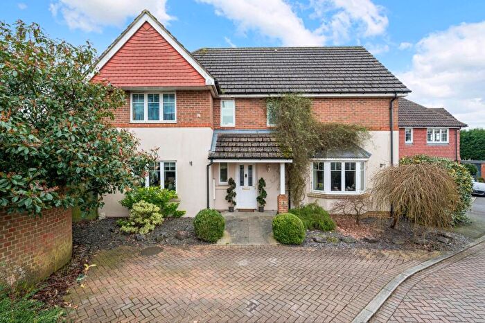 4 Bedroom Detached House For Sale In Greenacres, Lower Kingswood, Tadworth, KT20