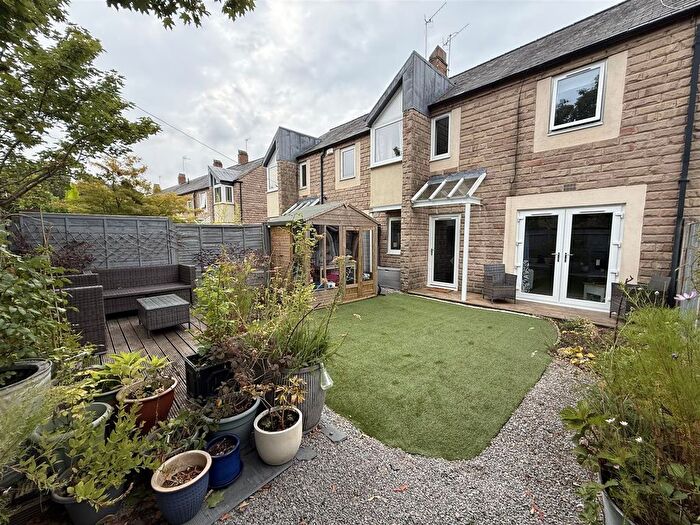 3 Bedroom Property For Sale In Little Fallows, Milford, Belper, DE56