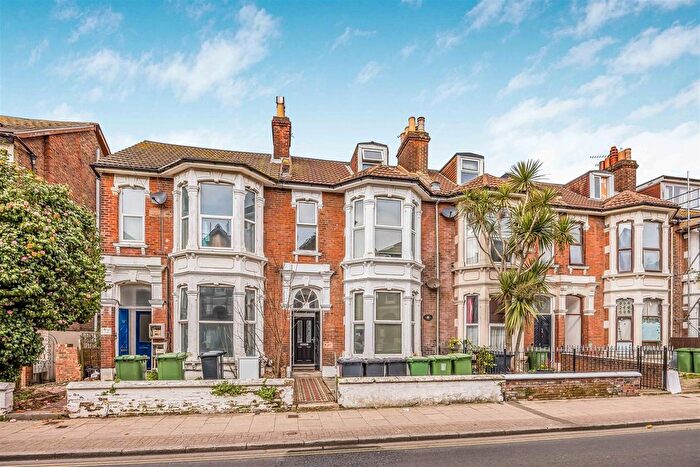 1 Bedroom Terraced House To Rent In Waverley Road, Southsea, PO5