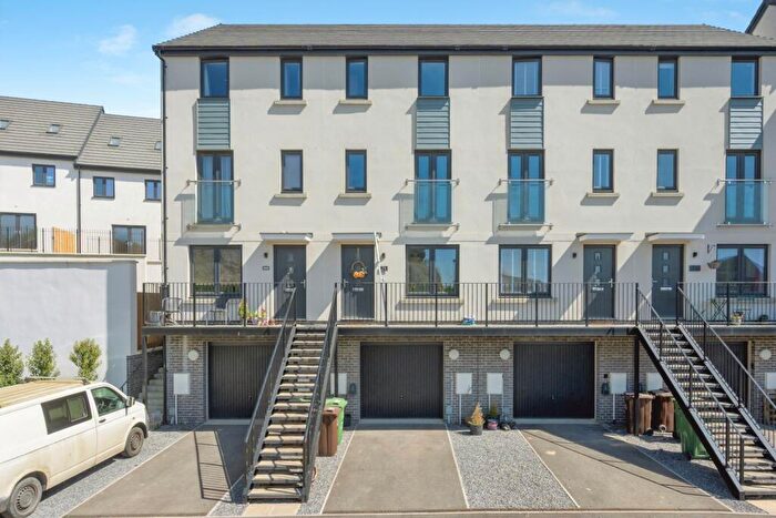 4 Bedroom Terraced House For Sale In Encombe Street, Plymouth, Devon, PL9