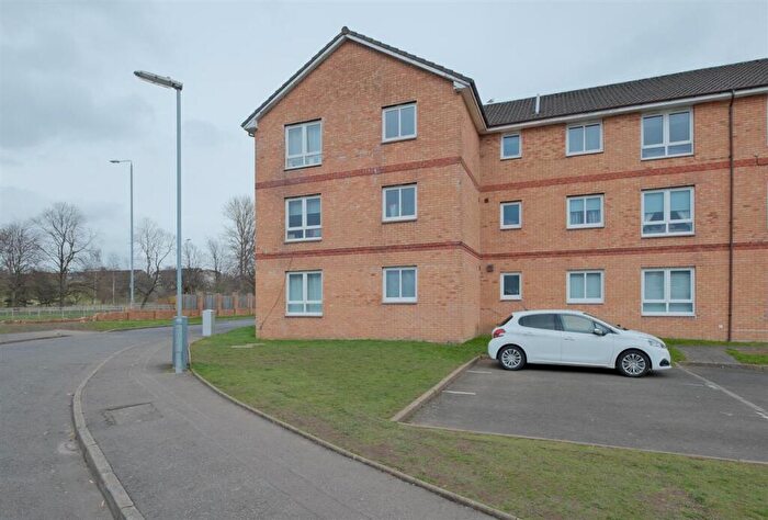 2 Bedroom Apartment For Sale In Carntyne Path, Glasgow, G32