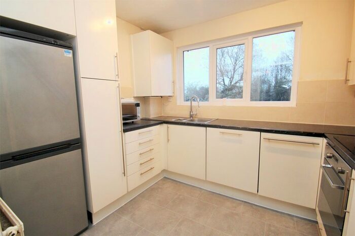 1 Bedroom Maisonette To Rent In New Garden Drive, Yiewsley, West Drayton, Middlesex, UB7