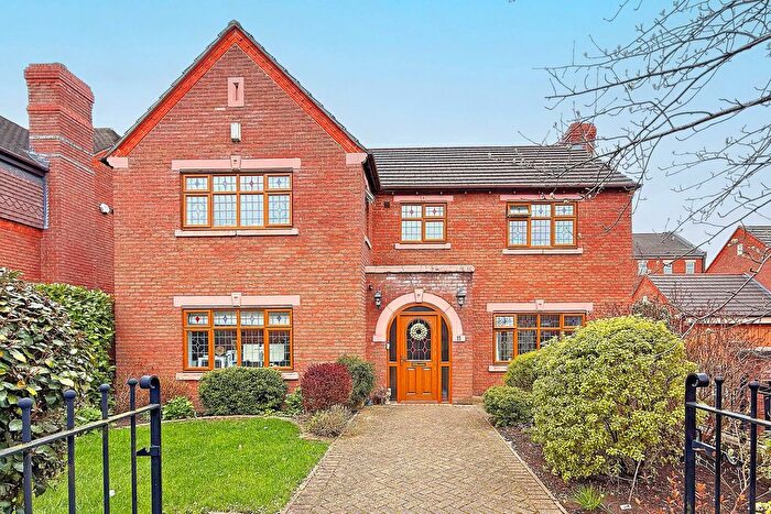 4 Bedroom Detached House For Sale In Bowes Park, Harrogate, HG2