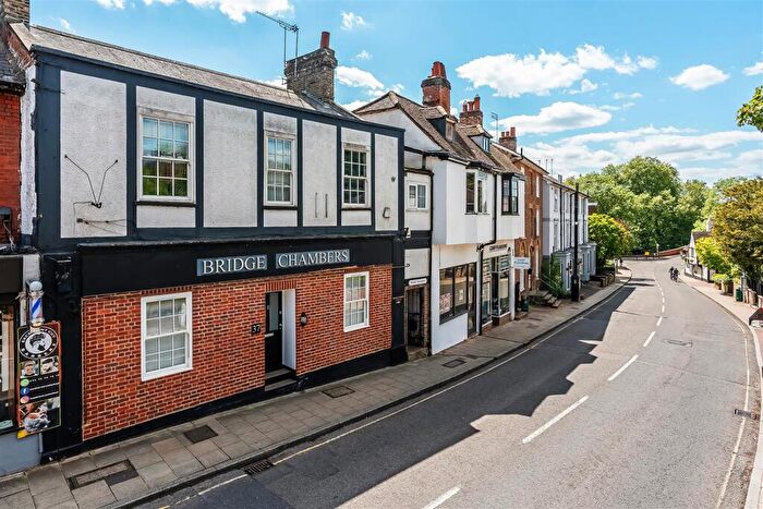 3 Bedroom Apartment For Sale In Bridge Street, Leatherhead, KT22