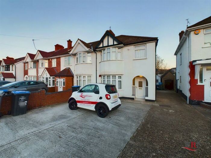 3 Bedroom End Of Terrace House To Rent In Church Drive, Kingsbury, NW9