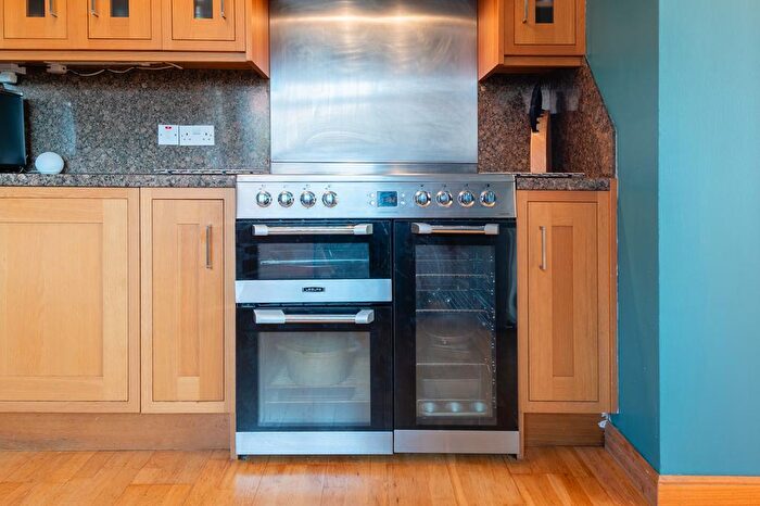 4 Bedroom Detached House For Sale In Glencairn Gardens, Leven, KY8