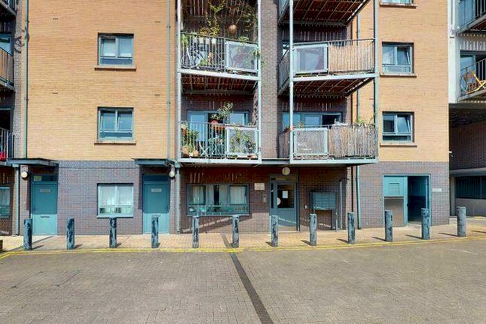 1 Bedroom Flat To Rent In Nickelby Apartments, Grove Crescent Road, Stratford, London, E15