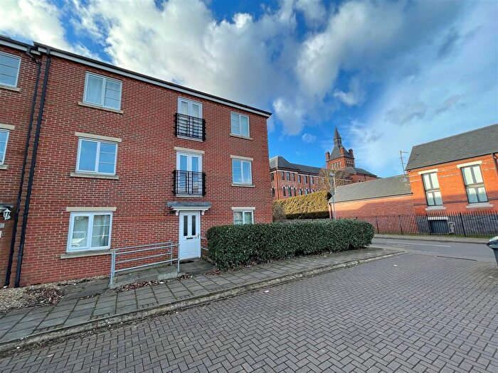 2 Bedroom Property To Rent In Mere Street, Erdington, Birmingham, B23