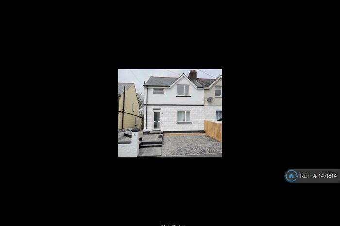 3 Bedroom Semi-Detached House To Rent In Tewington Place, Saint Austell, PL25