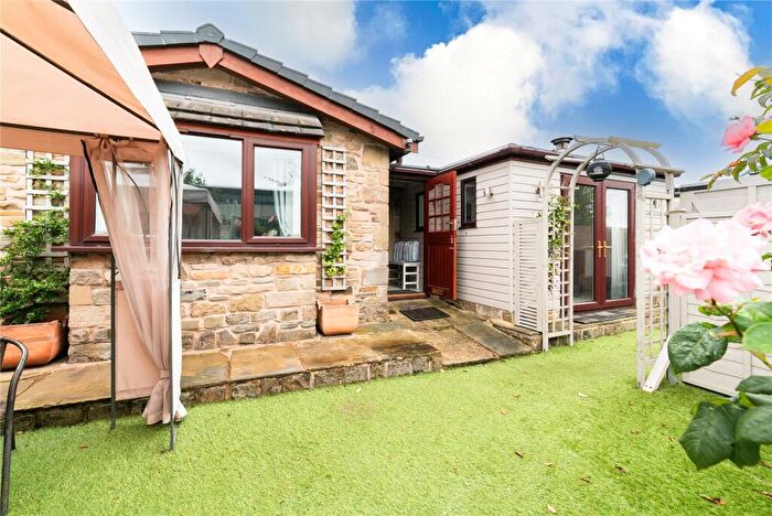 3 Bedroom Bungalow To Rent In Burnley, Lancashire, BB12