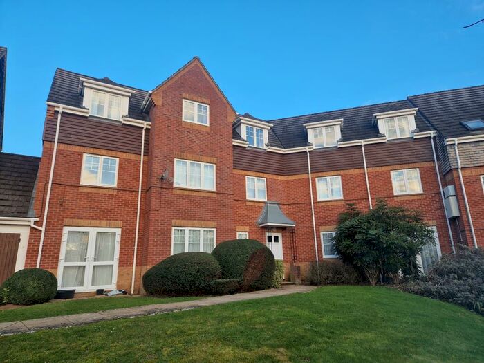2 Bedroom Apartment To Rent In Thatcham, West Berkshire, RG18
