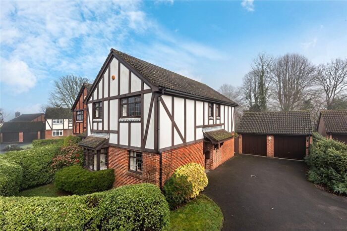 4 Bedroom Detached House For Sale In Russet Way, North Holmwood, Dorking, Surrey, RH5